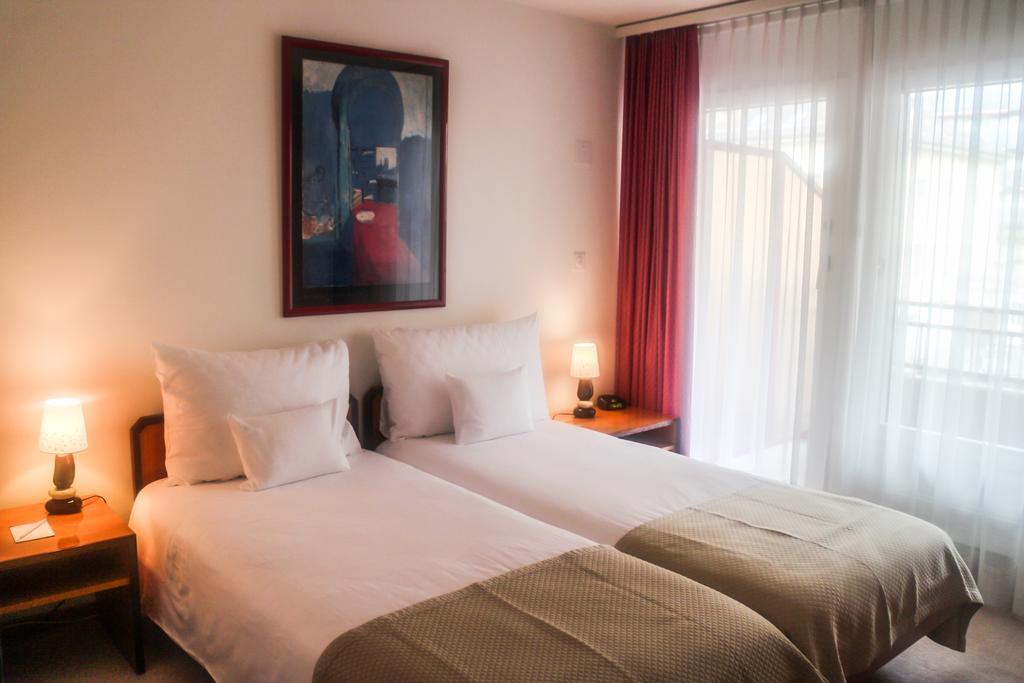 Hotel Bristol Montreux Exterior photo