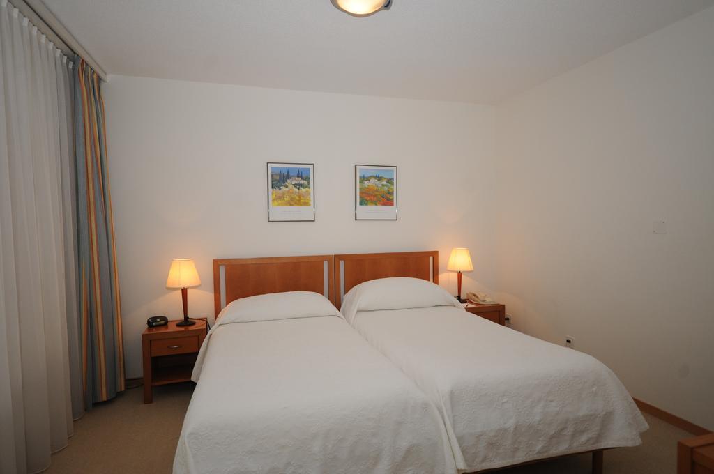 Hotel Bristol Montreux Exterior photo